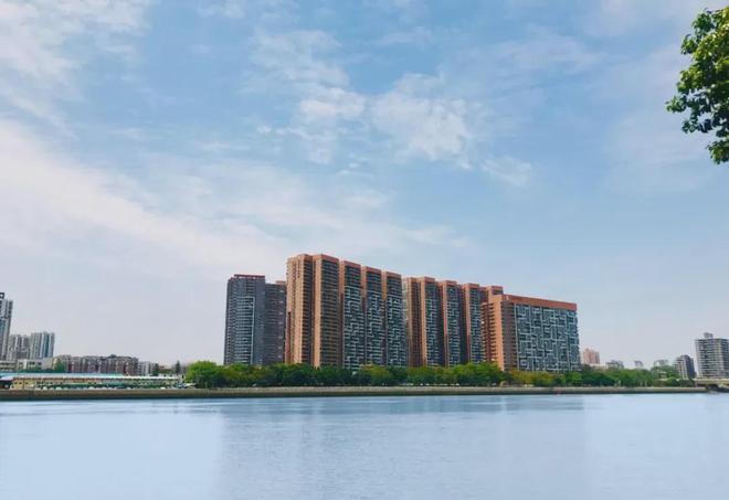 新世界凱粵灣官方網(wǎng)站：售樓中心—2025官方網(wǎng)站-廣州房天下！
